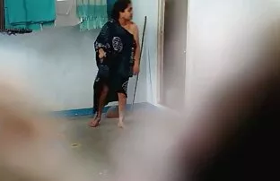 XXX الإباحية موقع اباحي ساخن المعبود العذراء