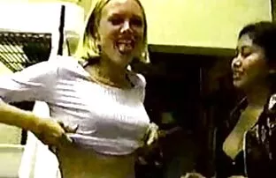 XXX دو لزبوخی سعی کردند یک سكس مشاهد ساخنه استراپون انجام دهند