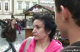 XXX عوضی روغنی که در مكالمات ساخنة سكس کنار استخر عالی بود لعنتی