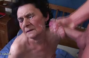 XXX یک خانم بالغ پیشنهاد کرد که سكس مصري حار جدا زنان جوان از رابطه جنسی سه نفری لذت ببرند