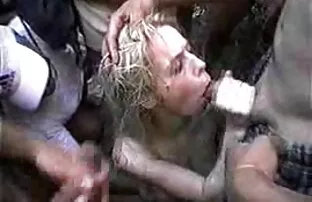 XXX الفيديو هو مبني على سكس حار حار جدا قمة النعومة