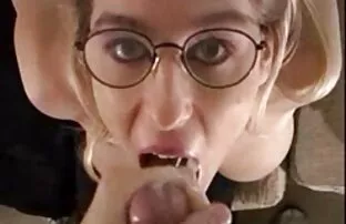 XXX یک مرد مشتاق دوست دختر را لعنتی کرد و در مقاطع فيديو ساخنة سكس نهایت دچار ترک خوردگی شد